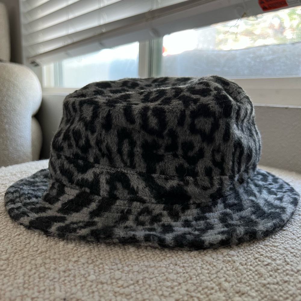Brixton Leopard butchet hat